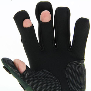 #3 Rękawiczki wędkarskie neoprenowe NGT Kamuflaż rom XL